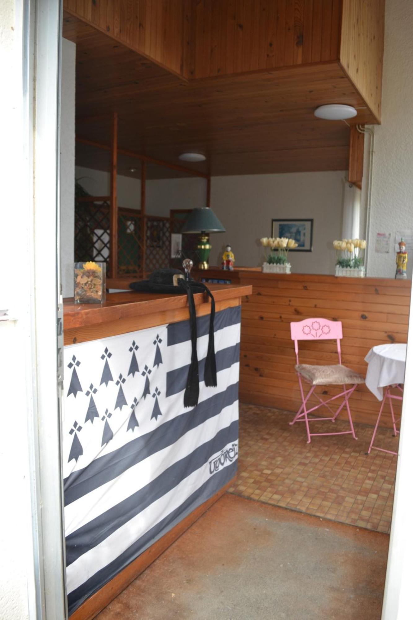 Hotel Les Fromentines à Saint-Pol-de-Léon Extérieur photo